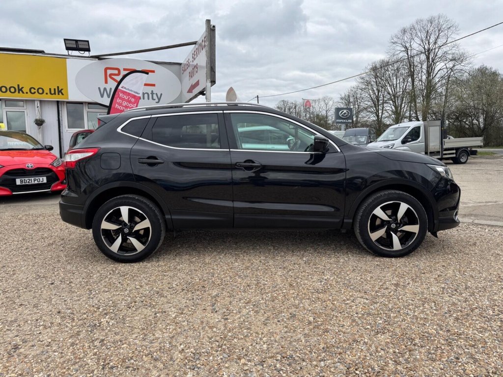 Used Nissan Qashqai 2017 for sale - 78097251: Photo 5