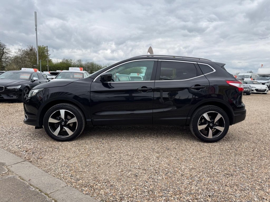 Used Nissan Qashqai 2017 for sale - 78097251: Photo 9