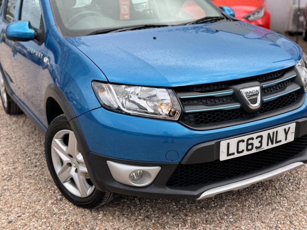 Used Dacia Sandero Stepway 2013 for sale - 78219310: Photo 11