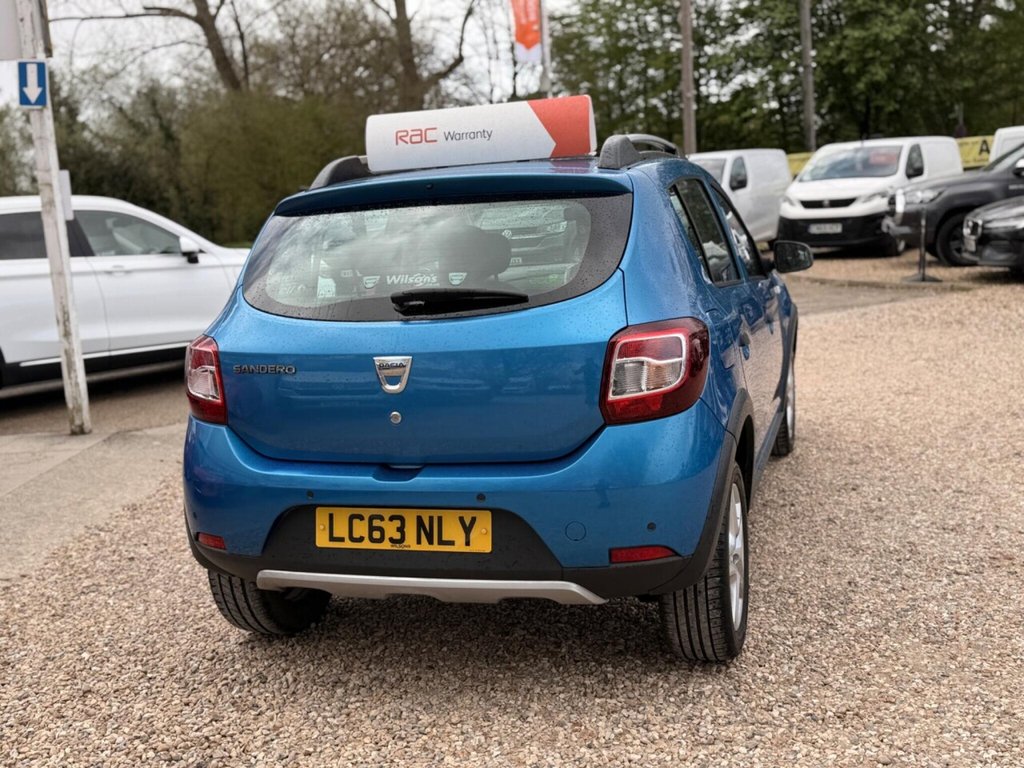 Used Dacia Sandero Stepway 2013 for sale - 78219310: Photo 18