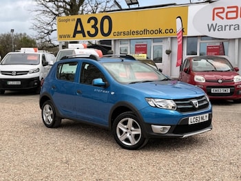 Used Dacia Sandero Stepway 2013 for sale - 78219310: Photo