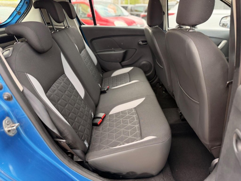 Used Dacia Sandero Stepway 2013 for sale - 78219310: Photo 35
