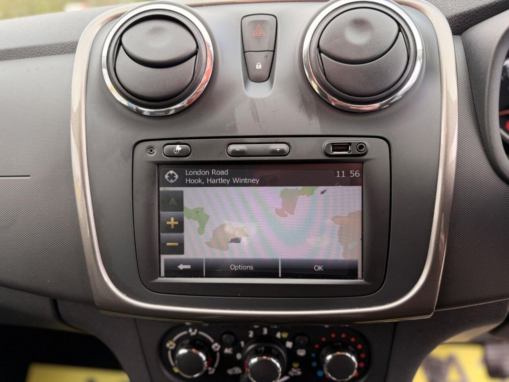 Used Dacia Sandero Stepway 2013 for sale - 78219310: Photo 49