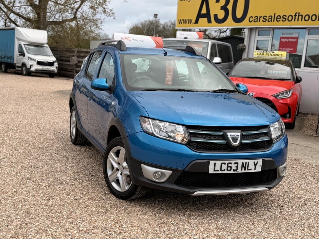 Used Dacia Sandero Stepway 2013 for sale - 78219310: Photo 6