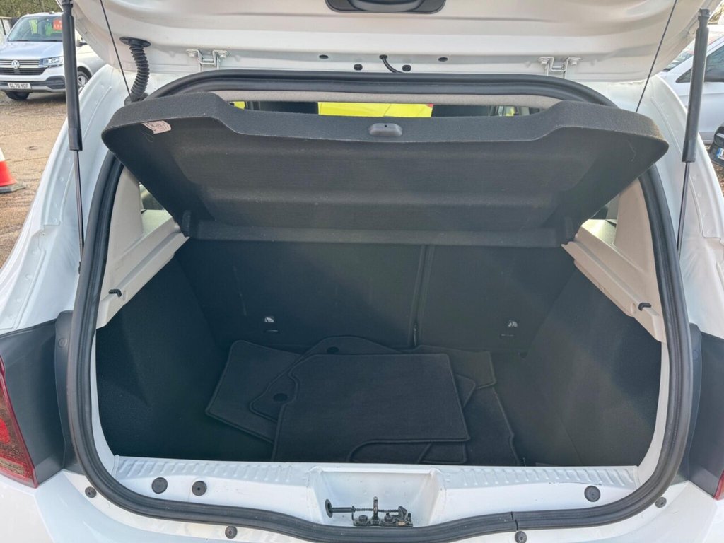 Used Dacia Sandero 2018 for sale - 77394553: Photo 28