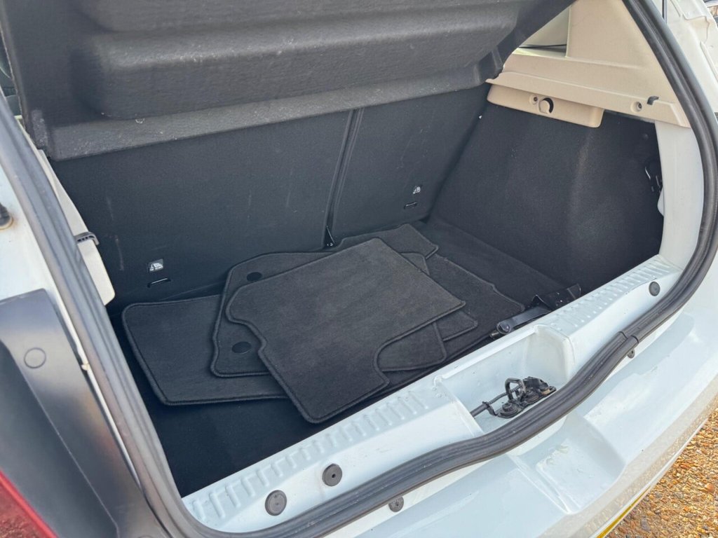 Used Dacia Sandero 2018 for sale - 77394553: Photo 32