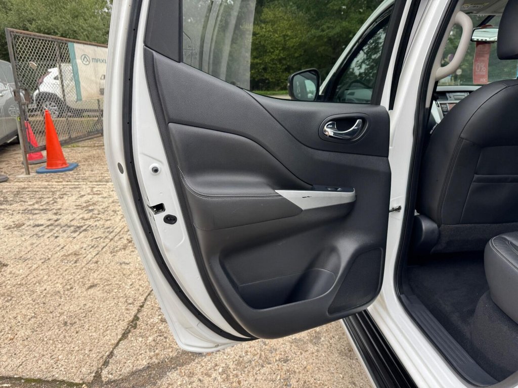Used Nissan Navara 2020 for sale - 76285316: Photo 46