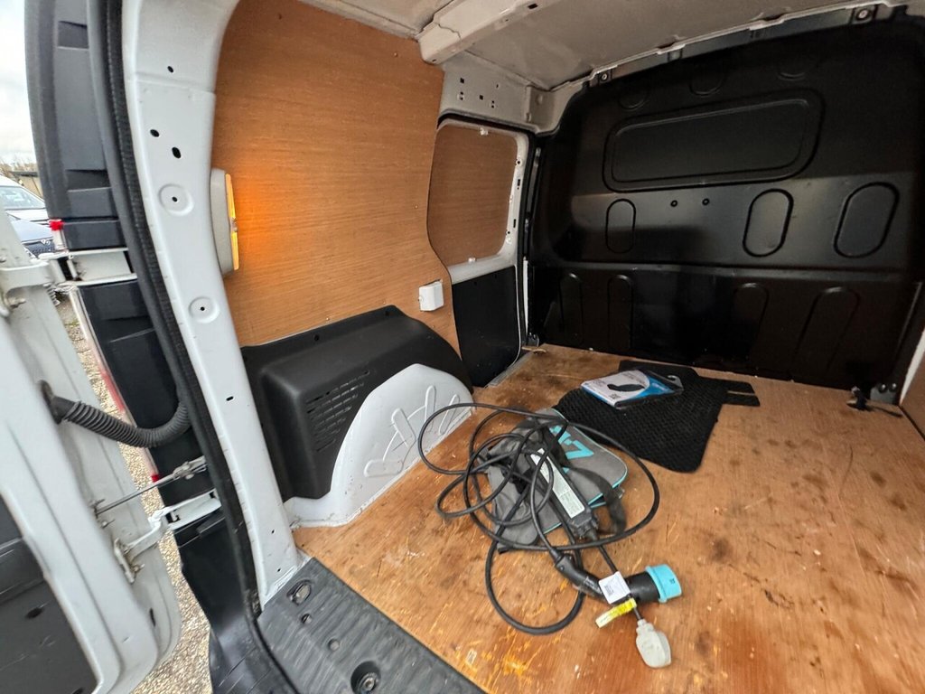 Used Renault Kangoo 2020 for sale - 76280222: Photo 23