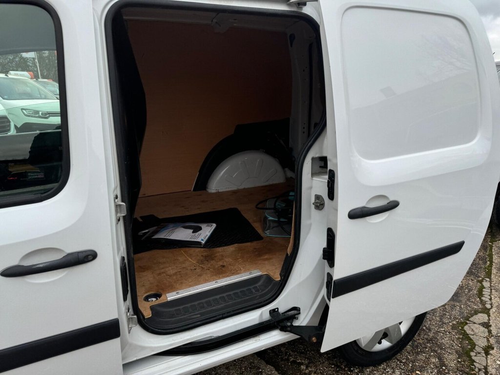 Used Renault Kangoo 2020 for sale - 76280222: Photo 33