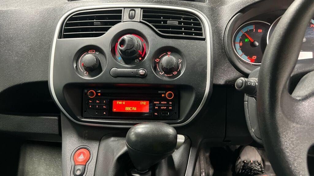 Used Renault Kangoo 2021 for sale - 77133656: Photo 28