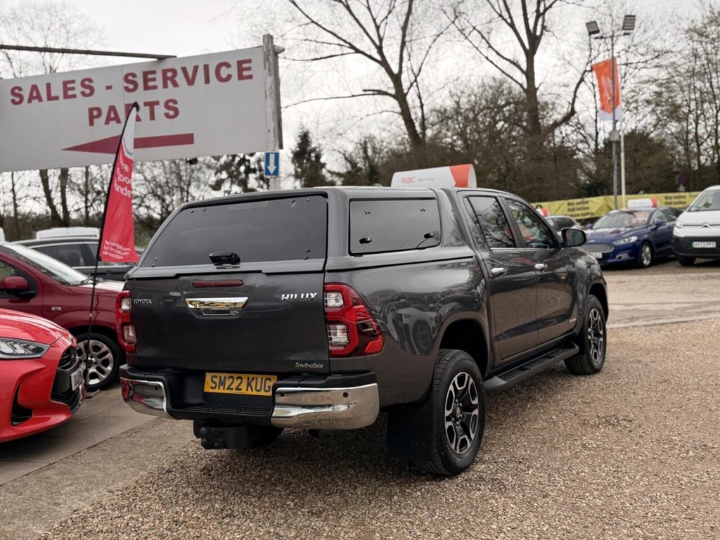 Used Toyota Hilux 2022 for sale - 77879947: Photo 14
