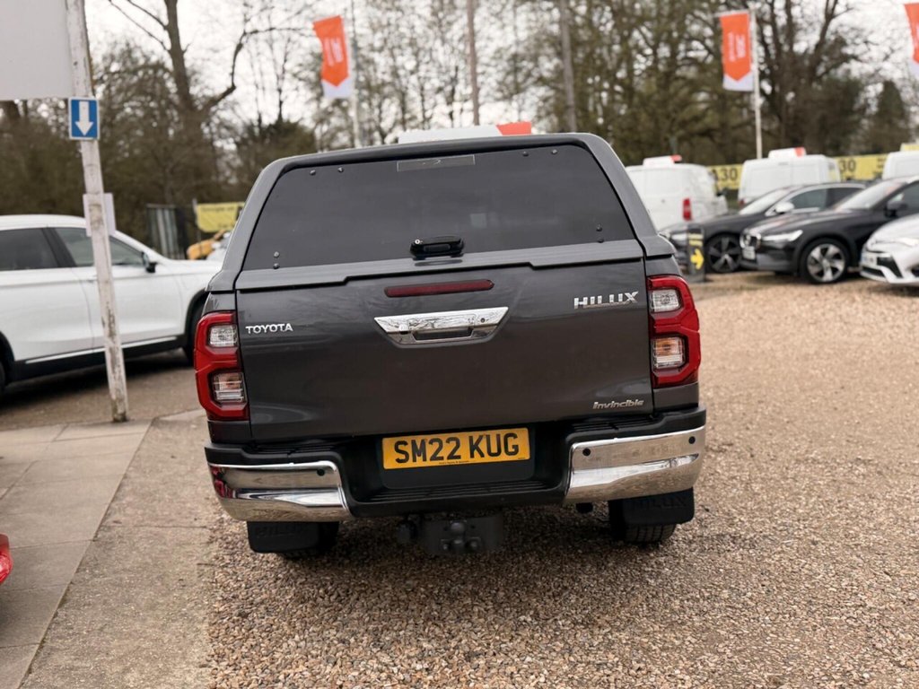 Used Toyota Hilux 2022 for sale - 77879947: Photo 22