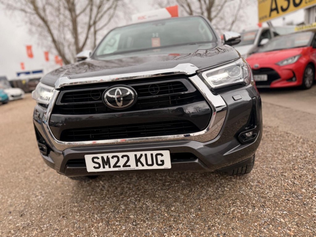 Used Toyota Hilux 2022 for sale - 77879947: Photo 23
