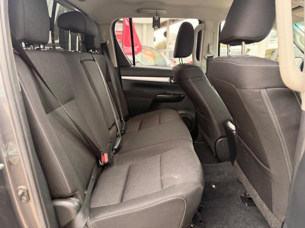 Used Toyota Hilux 2022 for sale - 77879947: Photo 29