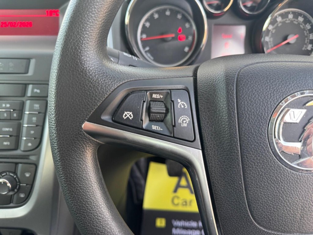 Used Vauxhall Astra 2014 for sale - 77655402: Photo 31