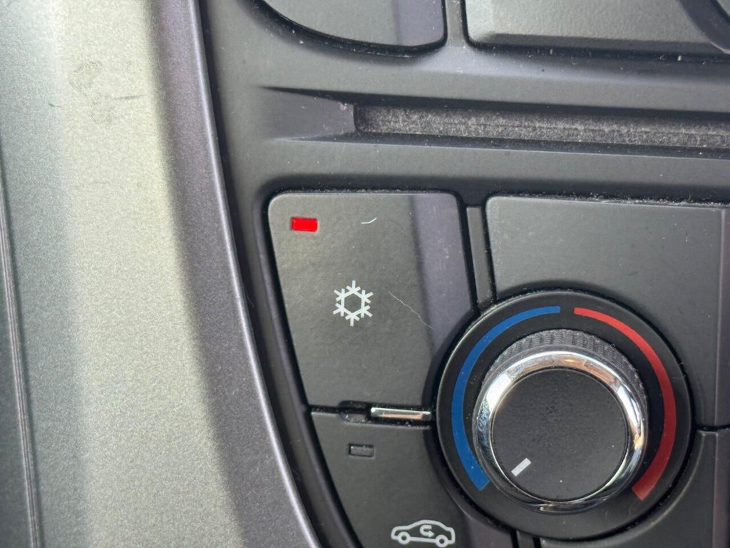 Used Vauxhall Astra 2014 for sale - 77655402: Photo 33