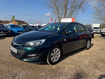 Used Vauxhall Astra 2014 for sale - 77655402: Photo