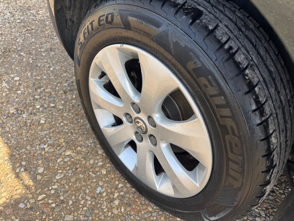 Used Vauxhall Astra 2014 for sale - 77655402: Photo 7