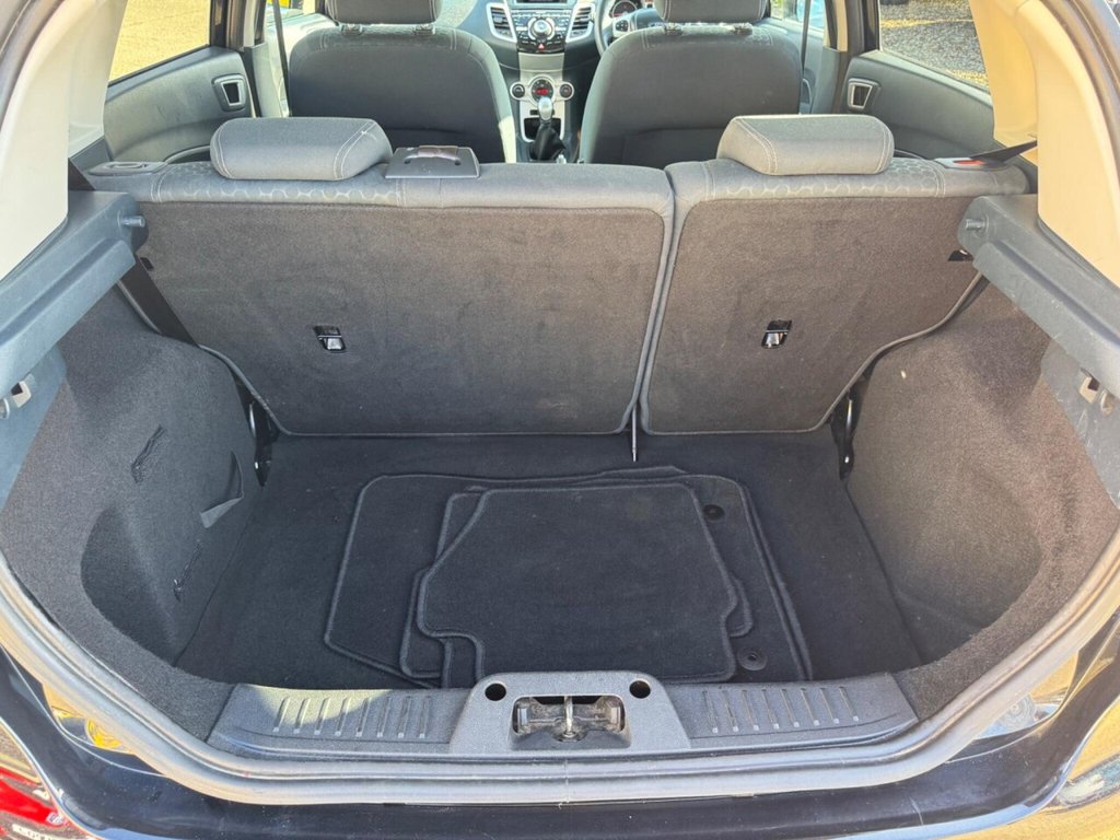 Used Ford Fiesta 2012 for sale - 77920582: Photo 40