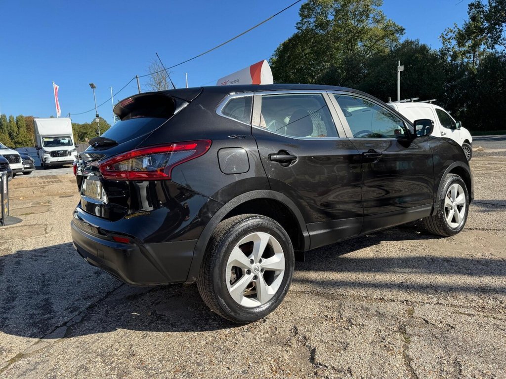 Used Nissan Qashqai 2017 for sale - 76266780: Photo 13