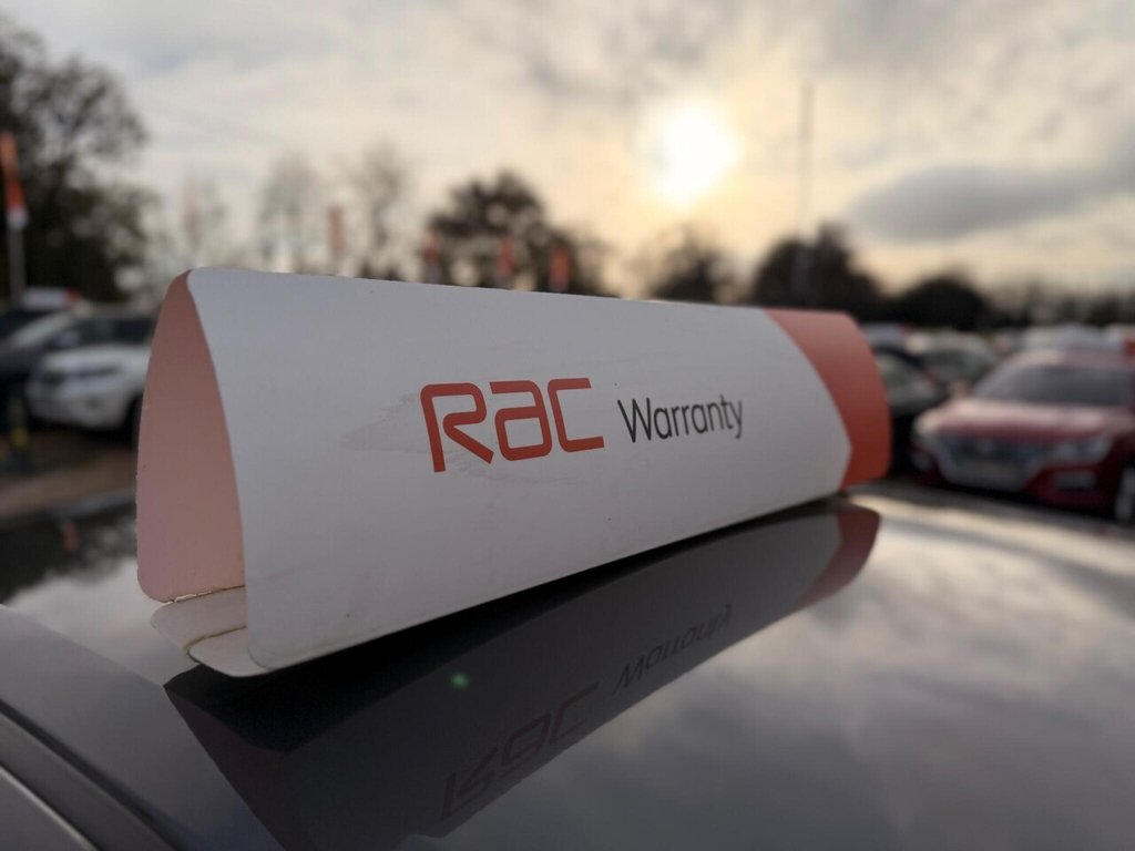 Used Toyota Yaris 2015 for sale - 76559406: Photo 33