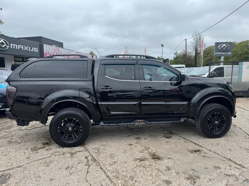 Used Nissan Navara 2018 for sale - 76380157: Photo 13