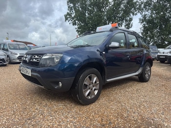 Used Dacia Duster 2015 for sale - 78780939: Photo