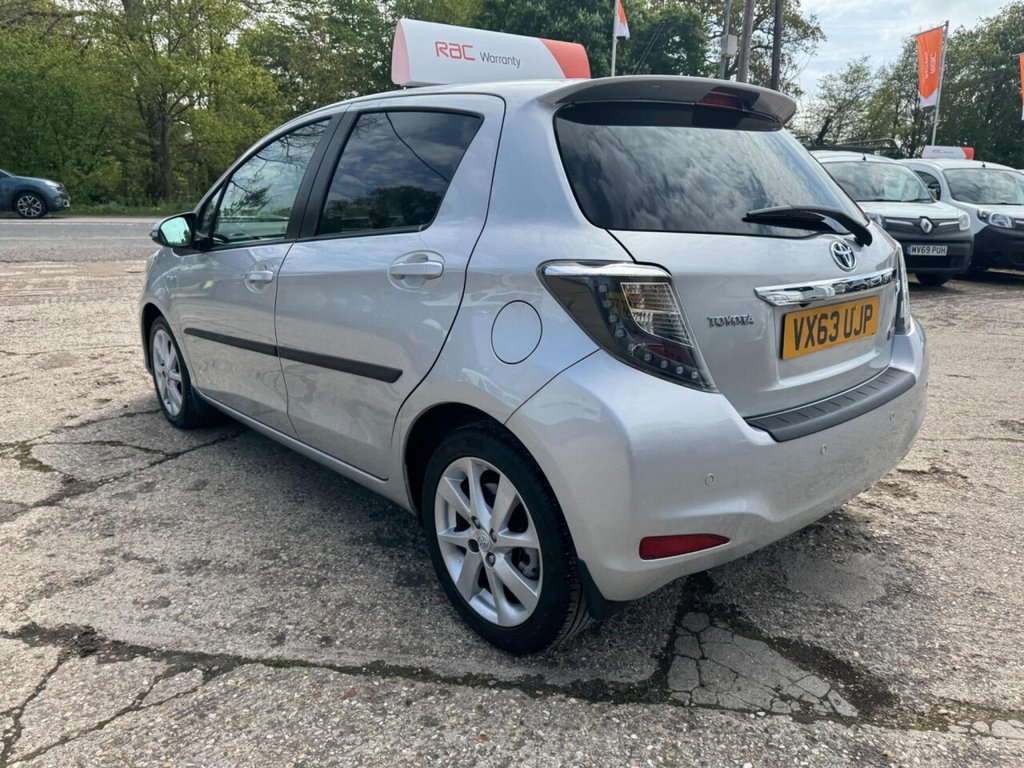 Used Toyota Yaris 2013 for sale - 76266468: Photo 12