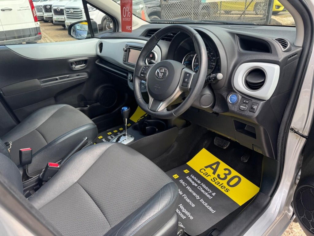 Used Toyota Yaris 2013 for sale - 76266468: Photo 27