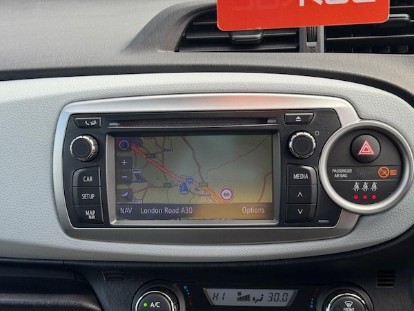 Used Toyota Yaris 2013 for sale - 76266468: Photo 3