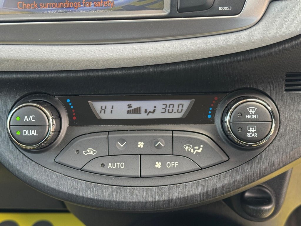 Used Toyota Yaris 2013 for sale - 76266468: Photo 44