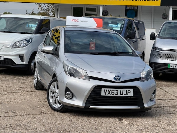 Used Toyota Yaris 2013 for sale - 76266468: Photo 8