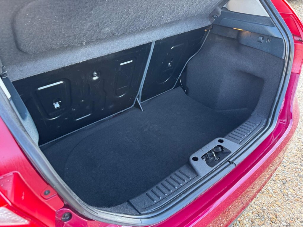 Used Ford Fiesta 2011 for sale - 77356227: Photo 42