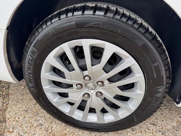 Used Peugeot Expert 2023 for sale - 76291586: Photo 30