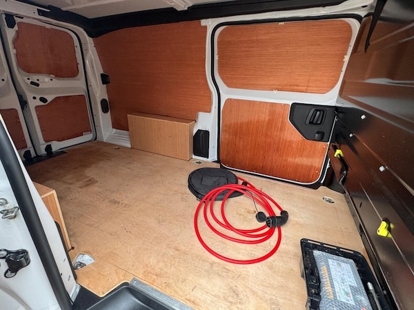 Used Peugeot Expert 2023 for sale - 76291586: Photo 38