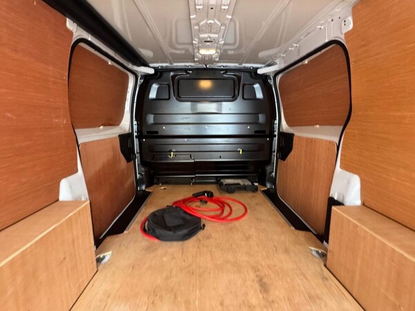 Used Peugeot Expert 2023 for sale - 76291586: Photo 41