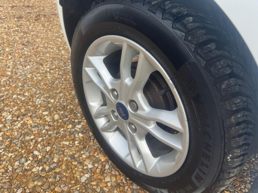 Used Ford Fiesta 2015 for sale - 77826793: Photo 8