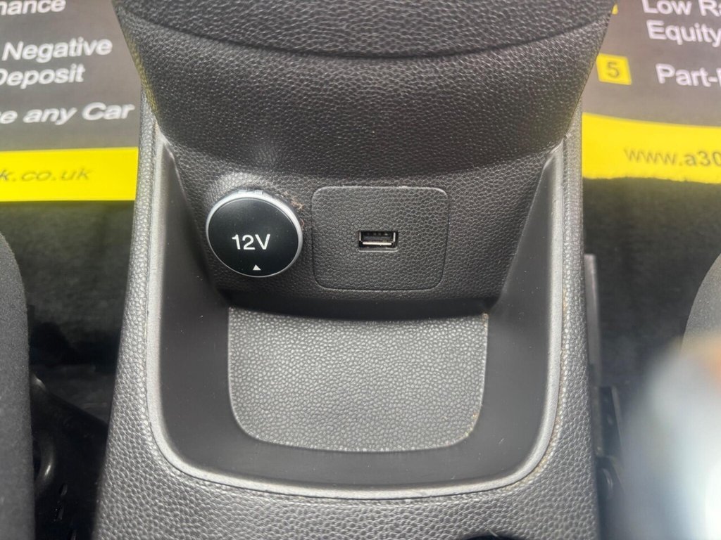 Used Ford Fiesta 2017 for sale - 76973760: Photo 32