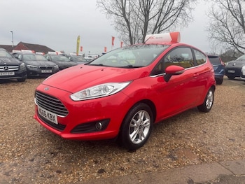 Used Ford Fiesta 2017 for sale - 76973760: Photo