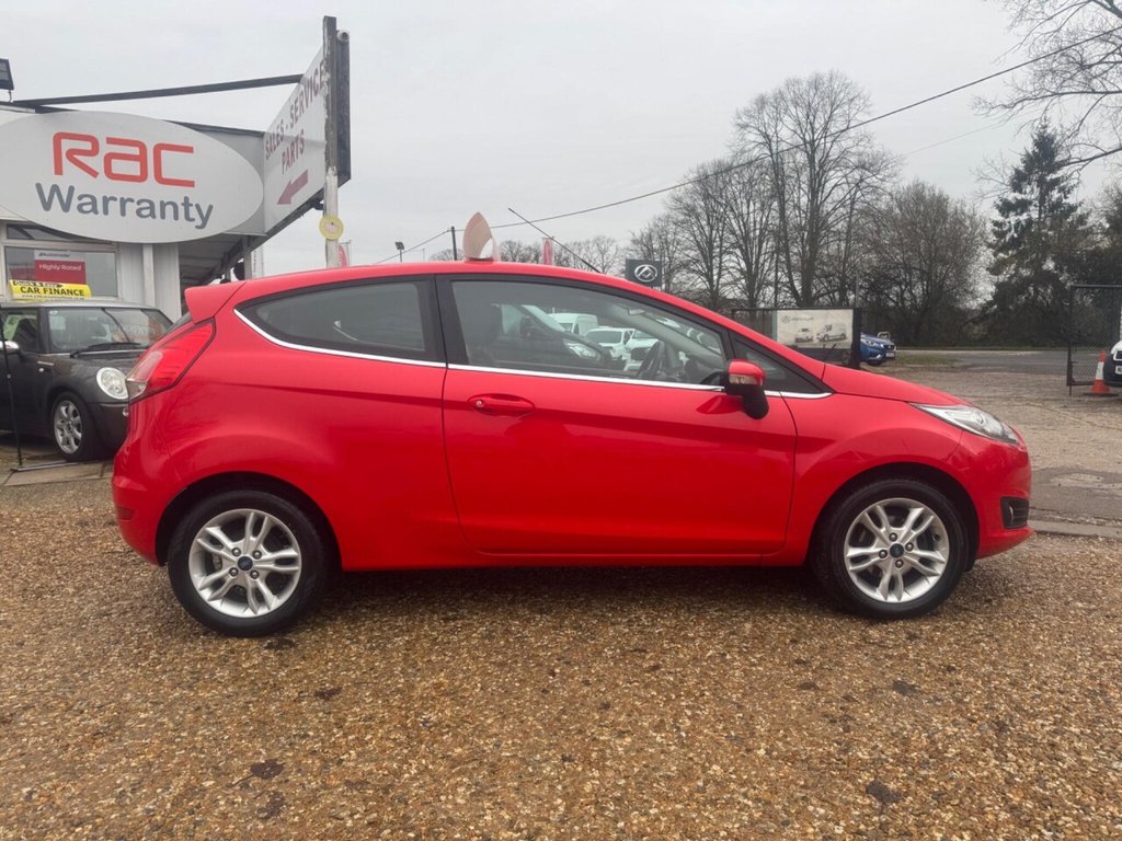 Used Ford Fiesta 2017 for sale - 76973760: Photo 6