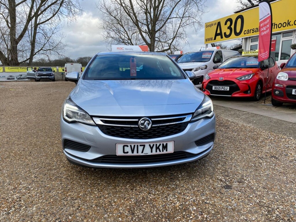 Used Vauxhall Astra 2017 for sale - 77369593: Photo 2
