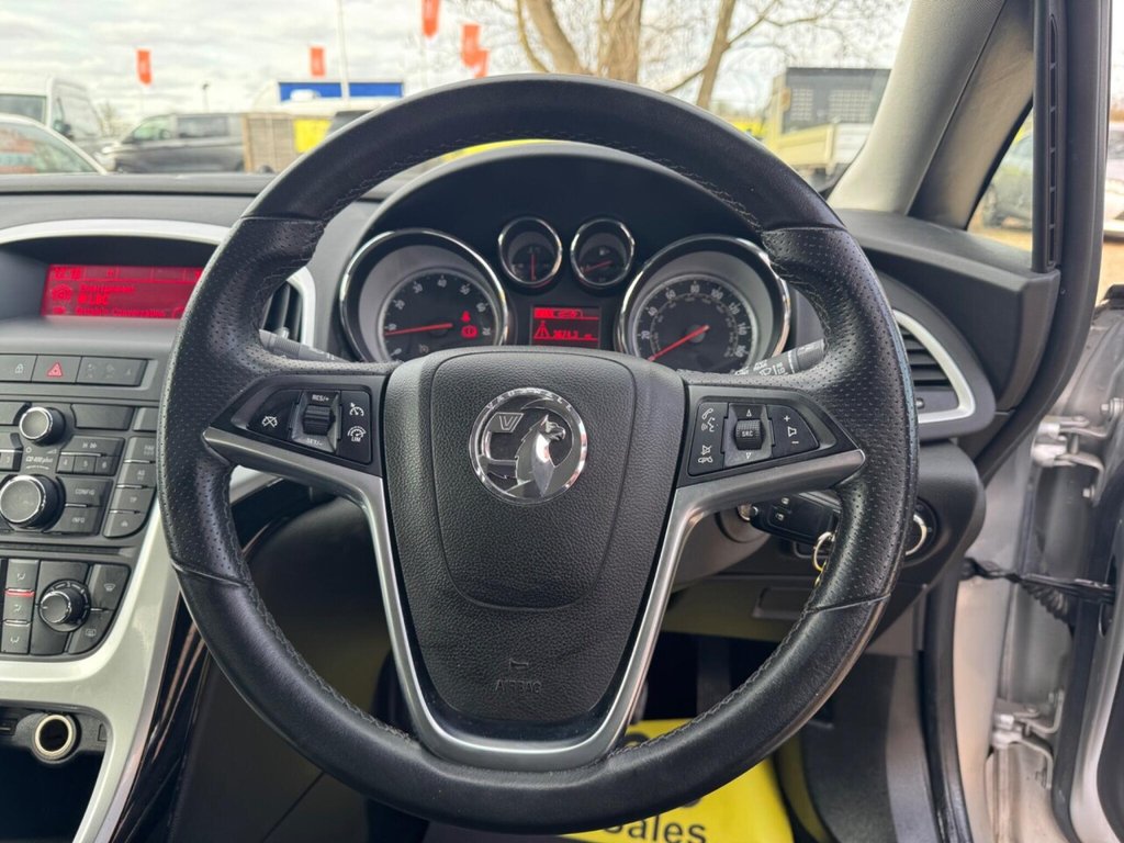 Used Vauxhall Astra 2015 for sale - 77821306: Photo 26