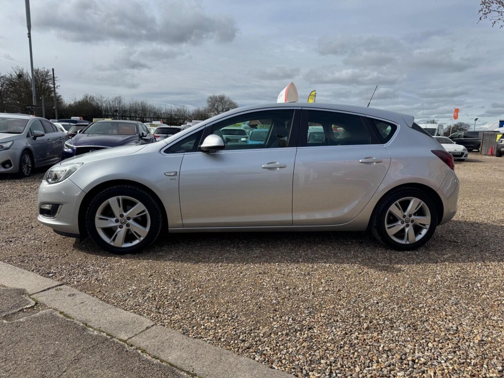Used Vauxhall Astra 2015 for sale - 77821306: Photo 8