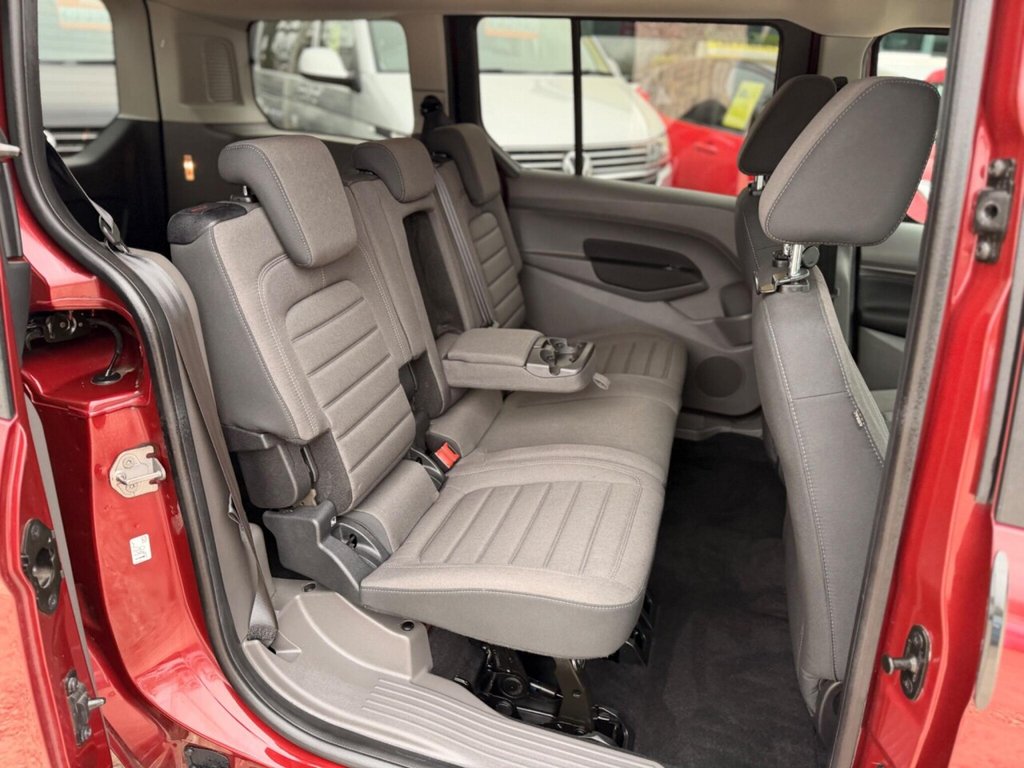 Used Ford Grand Tourneo Connect 2020 for sale - 78003372: Photo 27