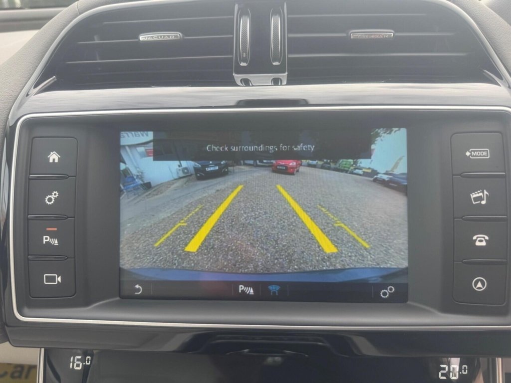 Used Jaguar XE 2016 for sale - 77250545: Photo 19