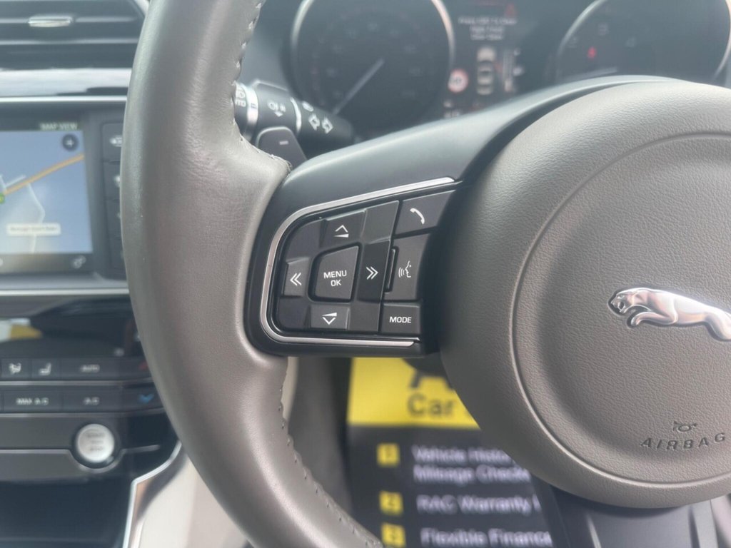 Used Jaguar XE 2016 for sale - 77250545: Photo 22