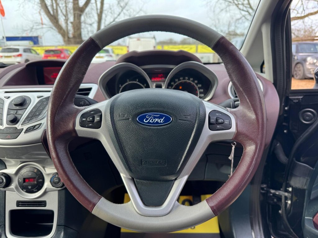 Used Ford Fiesta 2010 for sale - 77693690: Photo 26