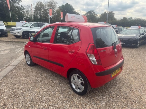Used Hyundai i10 2010 for sale - 76285324: Photo 16