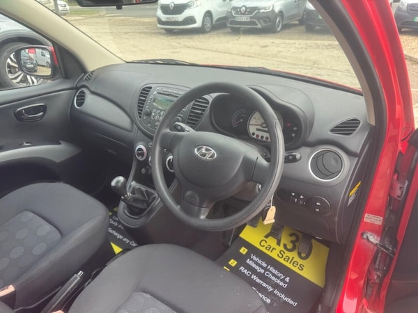Used Hyundai i10 2010 for sale - 76285324: Photo 21