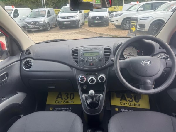 Used Hyundai i10 2010 for sale - 76285324: Photo 22